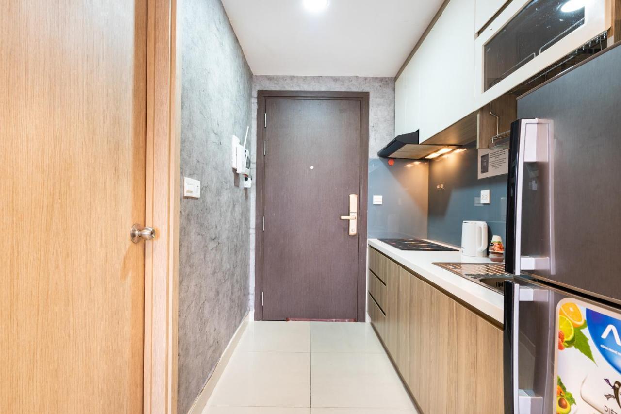 Cbd Rivergate- Infinity Pool Signature Ho Chi Minh City Exterior photo