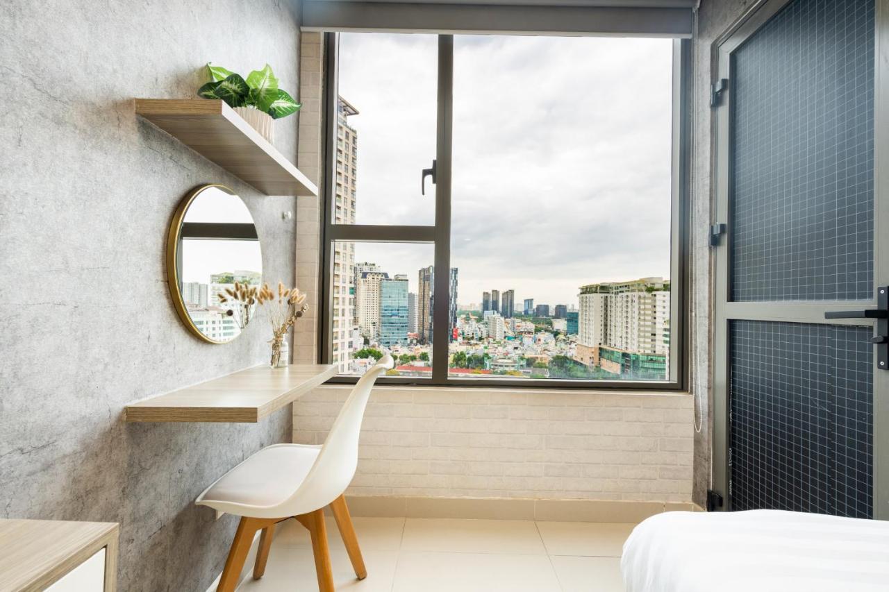Cbd Rivergate- Infinity Pool Signature Ho Chi Minh City Exterior photo