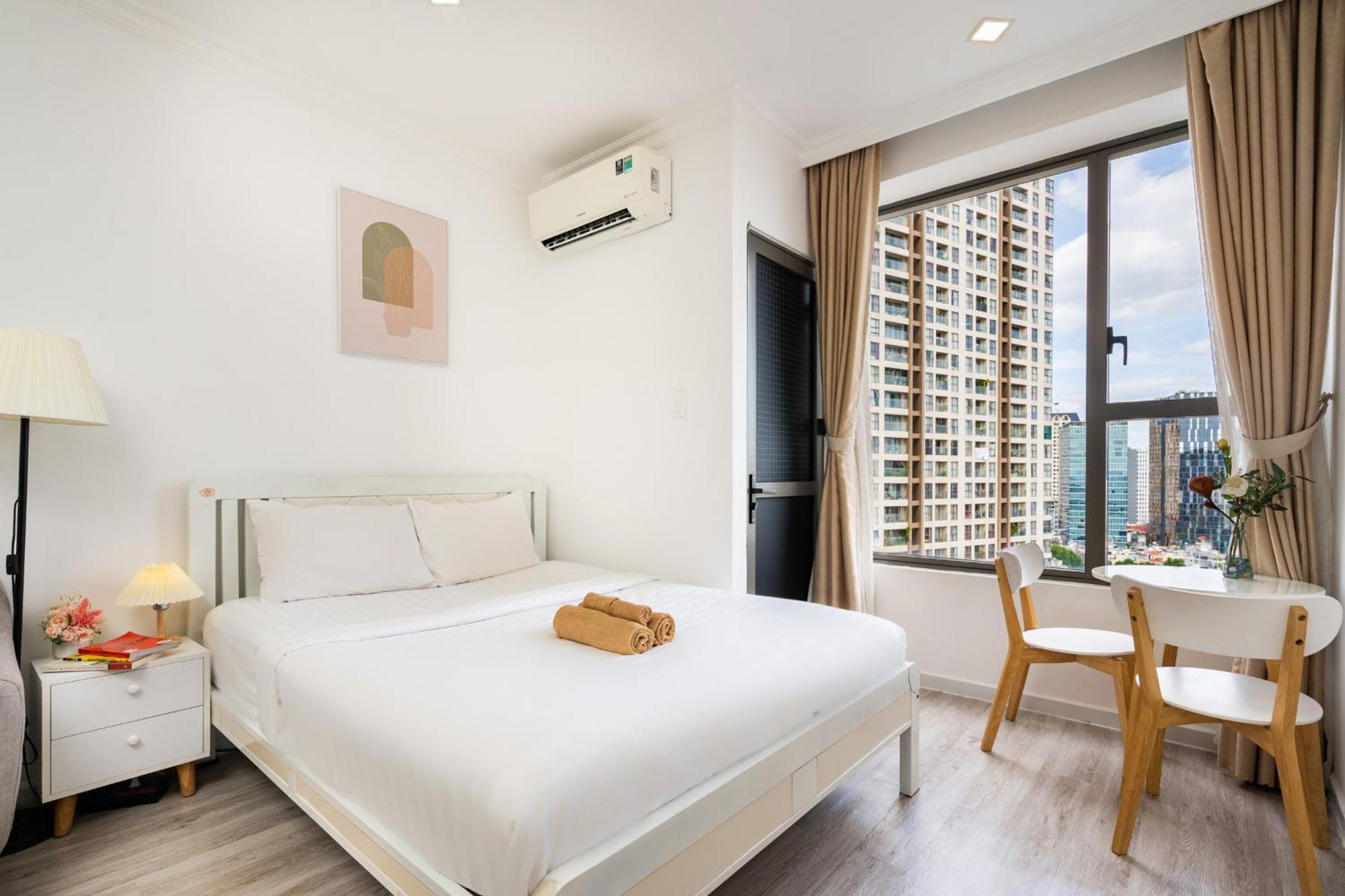 Cbd Rivergate- Infinity Pool Signature Ho Chi Minh City Exterior photo